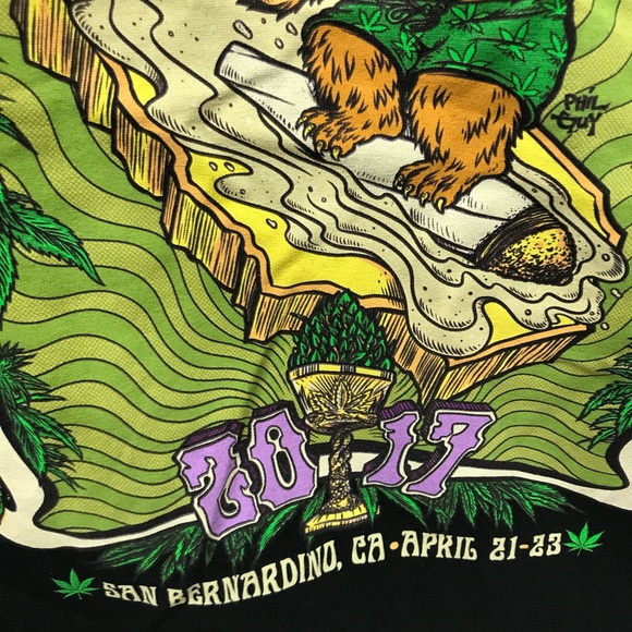 NEW High Times Cannabis Cup T-Shirt Black 2017 Size Small S San Bern CA Unisex - Picture 3 of 6